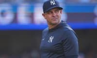 ヤンキース・ブーン監督 来季続投