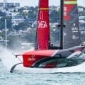 チームニュージーランド アメリカズカップ奪取まであと1勝！
