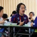 ＦＣ東京、ホームタウンの小学校に「ジャンボ餃子給食」などコラボ給食提供＆石川直宏ＣＧが食育授業実施「地域を盛り上げていきたい」