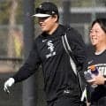 村上宗隆を支えた“人物”が披露したレジェンド　日米の大物と共演…シーズン後に伝えた思い