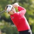 【女子ゴルフ】黒フレアスカートを初着用「けっこう似合ってると思う」　桑木志帆は１差２位浮上　今季４勝目を狙う