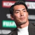藤枝・槙野監督が怒りの訴え「マジでレベル低いんで」ゴール前でのハンド見逃しに猛抗議も無情のイエロー「Ｊ２のレフリーのレベル上げないと壊れる」「絶対ダメ」