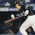 「ソフトバンク下位打線強すぎ！！」古巣相手に7番捕手がマルチ安打&延長11回に“持ってる”8番打者が決勝打　日本シリーズ初戦を制す