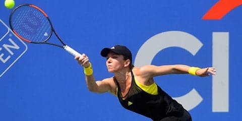 世界2位ハレプが疲労骨折から復帰のスティーブンスを倒して2回戦へ [シティ・オープン]