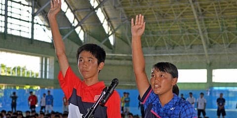 選手宣誓は福地大成と山田梨々花（ともに沖縄市立沖縄東） [第44回全中開会式]