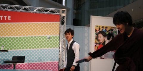 丸の内に3000人が集結 俳優・佐野勇斗が「卓球にハマった」と告白