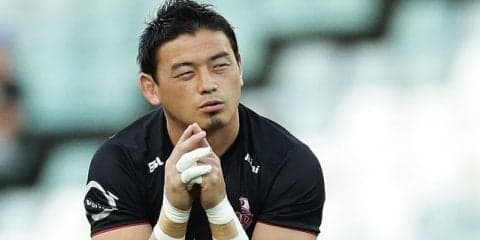 五郎丸歩が大物釣り、童心に帰った笑顔に「可愛いすぎです」