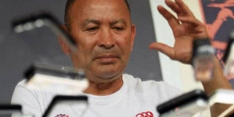  イングランド代表エディー・ジョーンズHCに暴言浴びせた男たち、罰金刑に。 