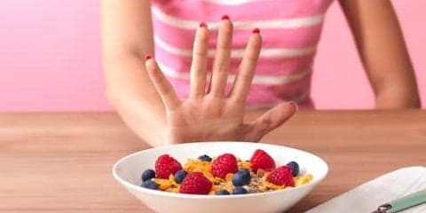 ストレスが多い人、少ない人ではダイエット方法も異なる？ その実態とは