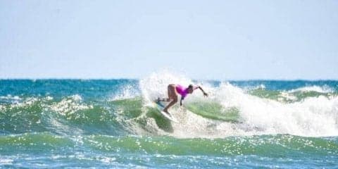 2020新競技・世界女子トップサーファーと男子ネクストジェネレーションサーファーが宮崎県日向市に集結!!『white buffalo HYUGA PRO』開催！
