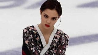 メドベージェワ、桜の下で“SAYURI”熱演　30万再生、海外大反響「夢のような美しさ」
