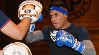 ナバレッテ、次戦もフェザー級なら即世界戦か　候補には無敗の五輪メダリスト