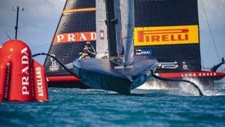 オークランドでアメリカズカップ開幕。17日からワールドシリーズ開始