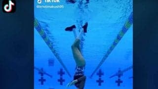 露シンクロ元女王のスゴ技がバズる　“逆さムーンウォーク”に「開いた口が塞がらない」