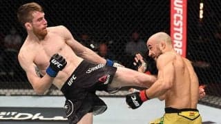 「当たっていないように見えるけど」　UFCの“廻し蹴りKO”に米再注目「クールだ」
