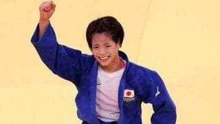 阿部詩、“世界一のパートナー”と写った自然体の笑顔に反響「素敵」「輝いてる」