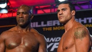 58歳ホリフィールドが初回TKO負け　あっけない復帰戦に米ファン「こんな姿見たくない」