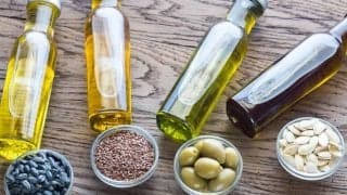 植物油はどう使い分ける？期待される効果や特徴、使い分け方について