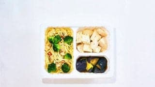 【ダイエット中の食事メニュー】管理栄養士に聞いた、朝・昼・夜の食生活