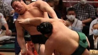 秋場所で話題の力士2人を錣山親方が解析。どんなところに魅力を感じているのか