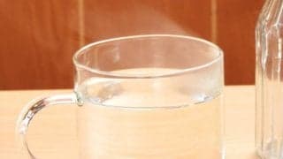 白湯を飲むだけ！新陳代謝アップに役立つ手軽なダイエット