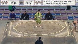15歳と18歳力士が土俵際でもつれ合う大熱戦 落下し“ヒヤリ”な場面に館内悲鳴も相手を気遣う姿勢「優しいね」