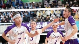 岡谷工、名門復活へ一歩　守備からリズム作り初戦快勝　春高バレー