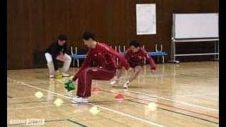 現役選手とＯＢ、ＯＧがバレーボールで親交を深めた！
