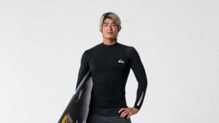 五十嵐カノアと、「QUIKSILVER(クイックシルバー)」を展開するボードライダーズジャパン合同会社がスポンサー契約を締結