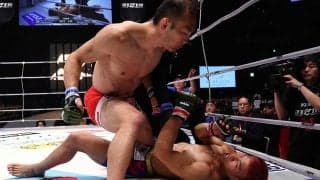 【RIZIN.46】「やっぱり強すぎる……」キム・スーチョル、左フックで日本人10連勝の“衝撃”KO　日韓対抗戦は日本チームの勝利