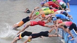 トライアスロン最終種目が無事終了…入院選手判明もスペイン選手はセーヌ川の汚染改善を指摘「水が原因とは思えない」【パリ五輪】
