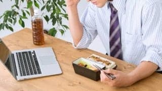 昔ほど食べられない…胃が老化する理由とは？元気をとり戻す食の新習慣