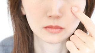大人ニキビを悪化させる「無意識なNG行動」とは？皮膚科医が警告