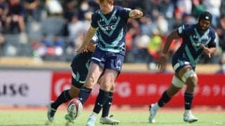 強風の中、冴えわたるキックと判断。世界レベルのスタンドオフが見せた極上のパフォーマンス