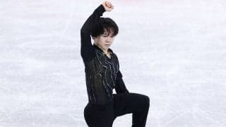 【国別フィギュア】鍵山優真は大技導入も転倒「落ち込みすぎてやばかったんですが......」 日本チームの「みんなが明るくしてくれた」