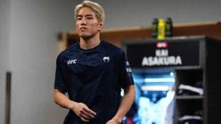 【UFC】朝倉海、“タイ修行”の練習パートナーとのツーショット写真を公開、充実の表情で2戦目へ「I’m ready!!」
