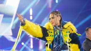 人気日本人美女レスラー、すっぴん姿で“珍ポーズ”恒例のトレーニング写真が話題…ギャップ全開の姿にファンほっこり