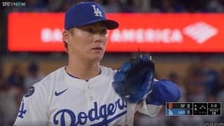もうワケわからん！ 山本由伸に“微妙判定”「ありえない」「酷すぎる」解説者も首を捻る“不可解ジャッジ”連発… ファン騒然