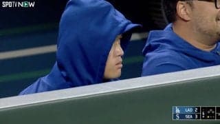どうした…？ 大谷翔平が見せた“一瞬の表情”が話題に「ウズウズしてるな」ベンチでのリアクションにファン爆笑「いよいよヒリヒリする時期か」