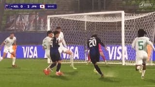 「ぶち込んだ！」U-20日本代表MFが“股抜き強烈ショット”に敵ガックリ「撃ったからこそ生まれた」平賀大空がオウンゴール誘発の強烈弾