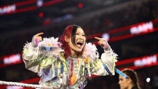 「本当にトップスター」人気日本人女子レスラー、凱旋公演で“神対応” ファンとゼロ距離で交流し大歓声を浴びる「おかえりなさい！」