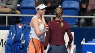 20歳のノスコバ 第2セット途中でカリンスカヤが棄権し準決勝進出[東レPPO]