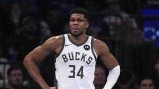 今季はイースト11位に低迷…ヤニス・アデトクンボがバックスと将来に向けて話し合いか