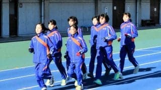 都大路向け　倉敷高に熱気　21日に高校駅伝　「仲間にタスキを」