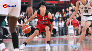 【ハイライト動画あり】2年前の因縁を越え、つないだ決勝進出への道ーー東山、福岡第一撃破を支えた鈴木勇功の成長 | 高校バスケ ウインターカップ2025