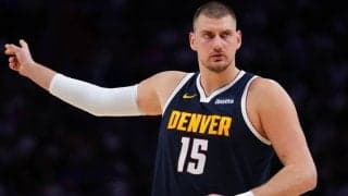 ナゲッツに大打撃…大黒柱ニコラ・ヨキッチが左ヒザ負傷で最低4週間の離脱