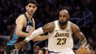 レブロン・ジェームズがシーズンとプレーオフの合計アシスト数でNBA歴代2位に
