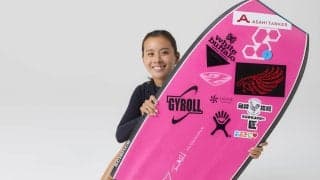 プロボディボーダー山下海果選手が旭タンカーとスポンサー契約を締結