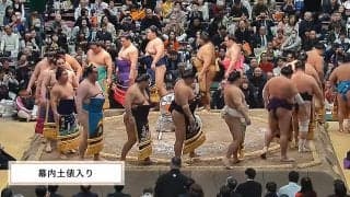「美人さんがいると思ったら」大相撲にカリスマモデル降臨 “仮面夫婦”の際立つ存在感に「一緒に観戦」ファン注目