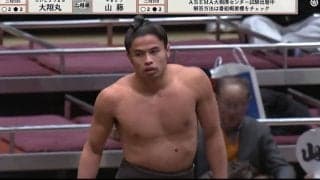 「踊ってるみたい」体重72キロ“細マッチョ力士” 華麗な身のこなしで90キロ重たい相手を撃破「早送りみたい」“発生確率0.02％のレア技”も
